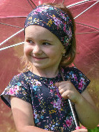 Dívčí čelenko-šátek - tm. modré květy - 11cm 