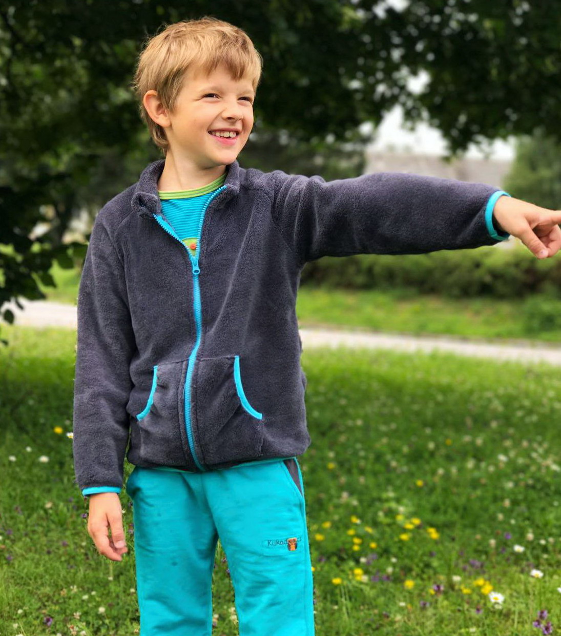 Dětská chlupatá mikina - tm.šedá s tyrkysovými doplňky  - doprodej 86, 110, 128