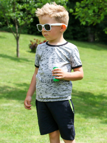 Dětské kraťasy - černo-zelené DOPRODEJ