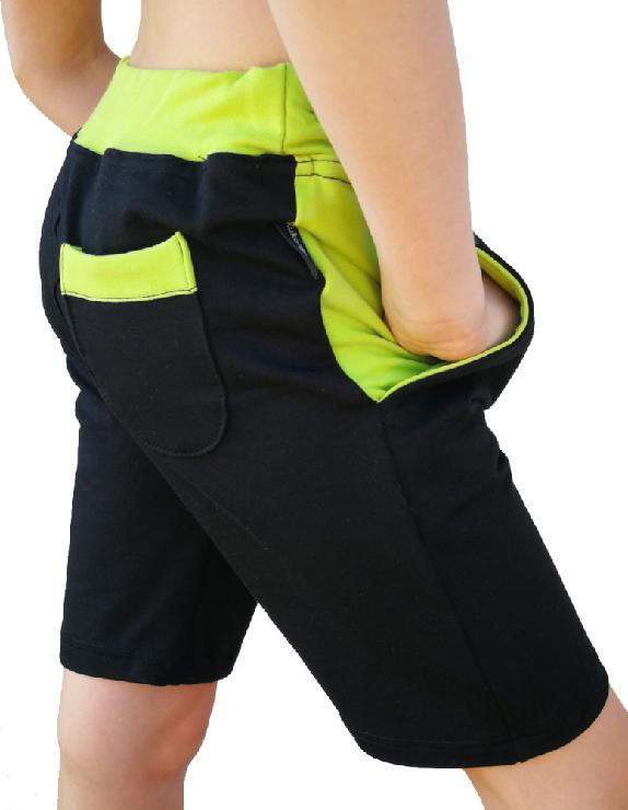 Dětské kraťasy - černo-zelené DOPRODEJ