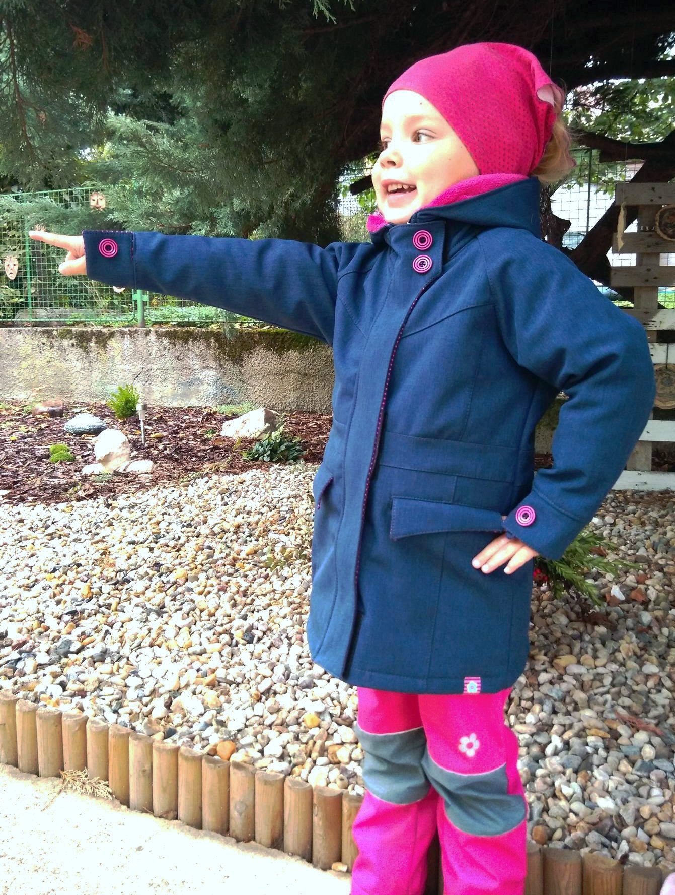 Dětský softshellový  kabát - tm. modrý melír - doprodej 116