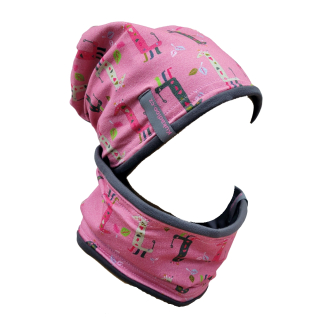 Bavlněná čepice / růžové žirafy